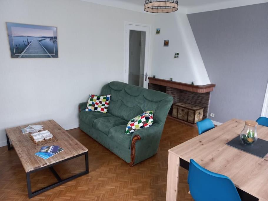 Appartement Dans Villa 포 외부 사진