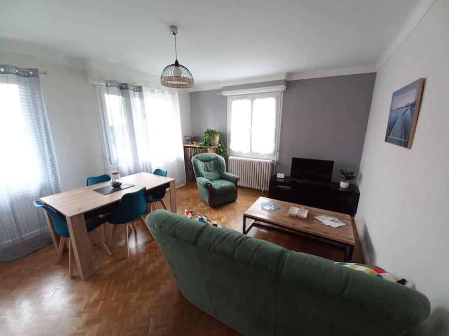 Appartement Dans Villa 포 외부 사진